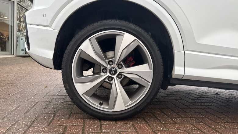 Audi Q2 35 TFSI Vorsprung 5dr S Tronic Petrol Estate